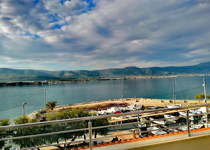 Batela Lägenhet Trogir