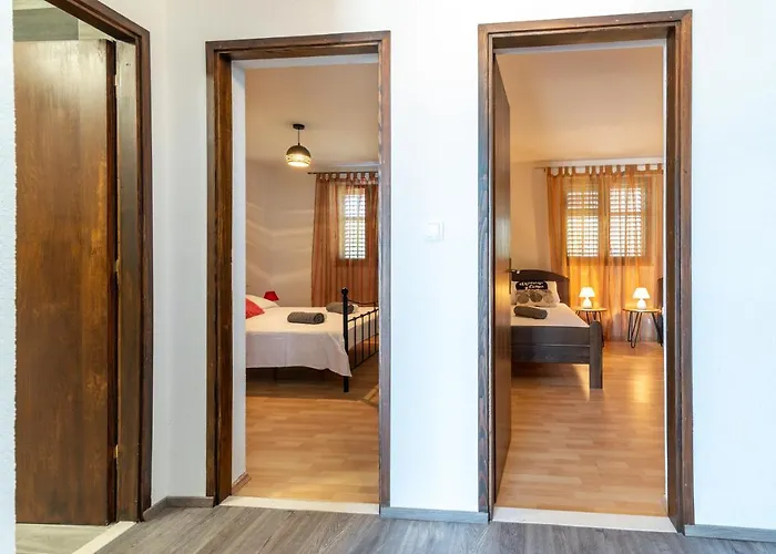Apartamento Batela Trogir