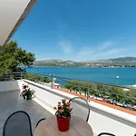 Apartamento Batela Trogir